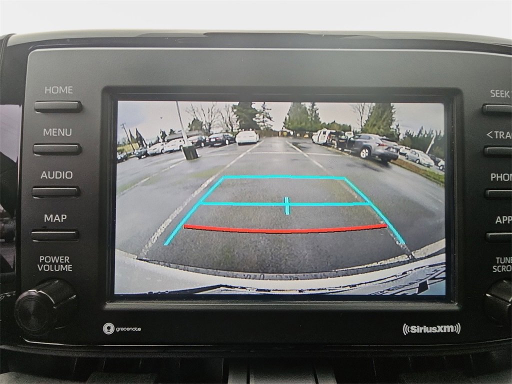 Used 2020 Toyota RAV4 XLE image 27