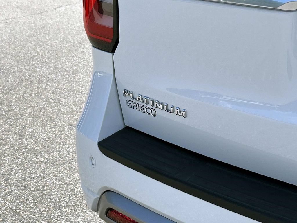 Used 2024 Ford Expedition Max Platinum AWD/4WD image 15