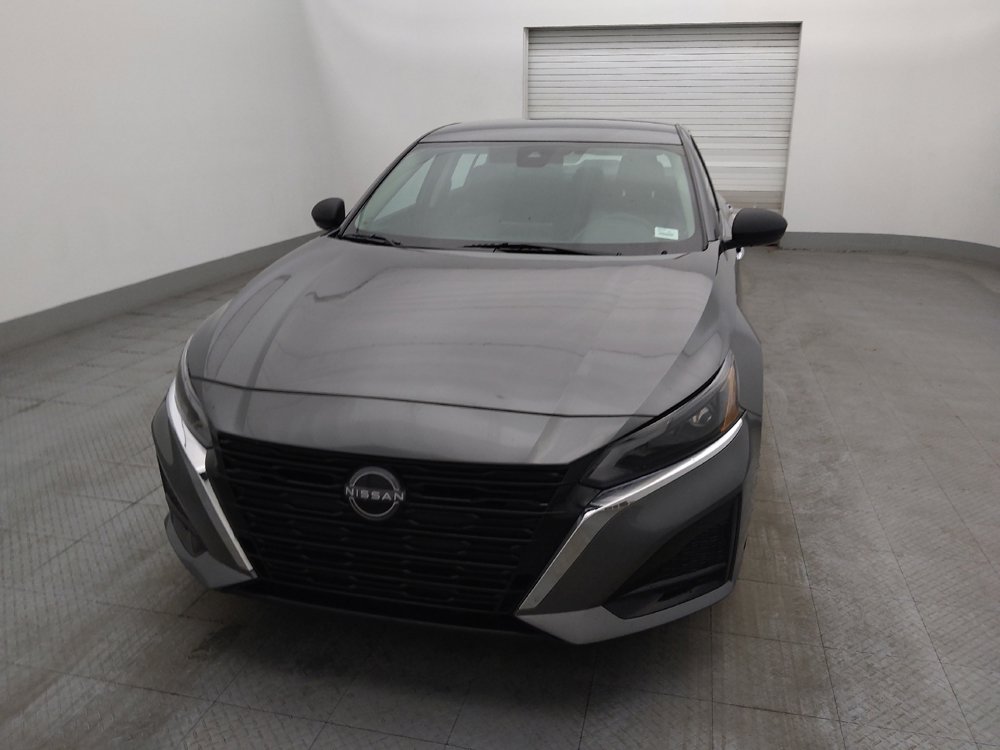 Used 2024 Nissan Altima 2.5 SV image 15