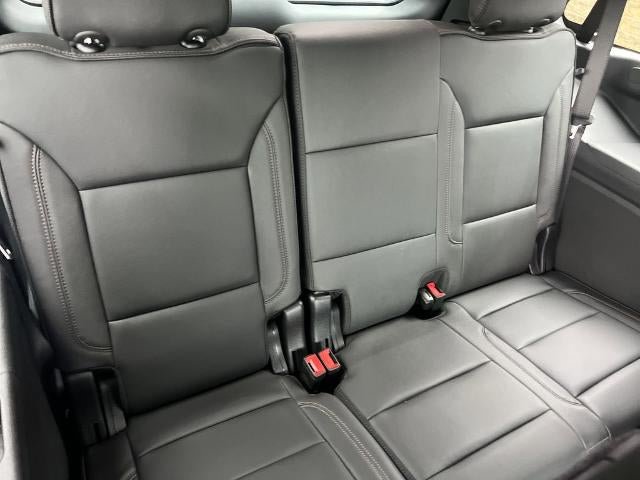 Used 2026 Chevrolet Tahoe High Country AWD/4WD image 19