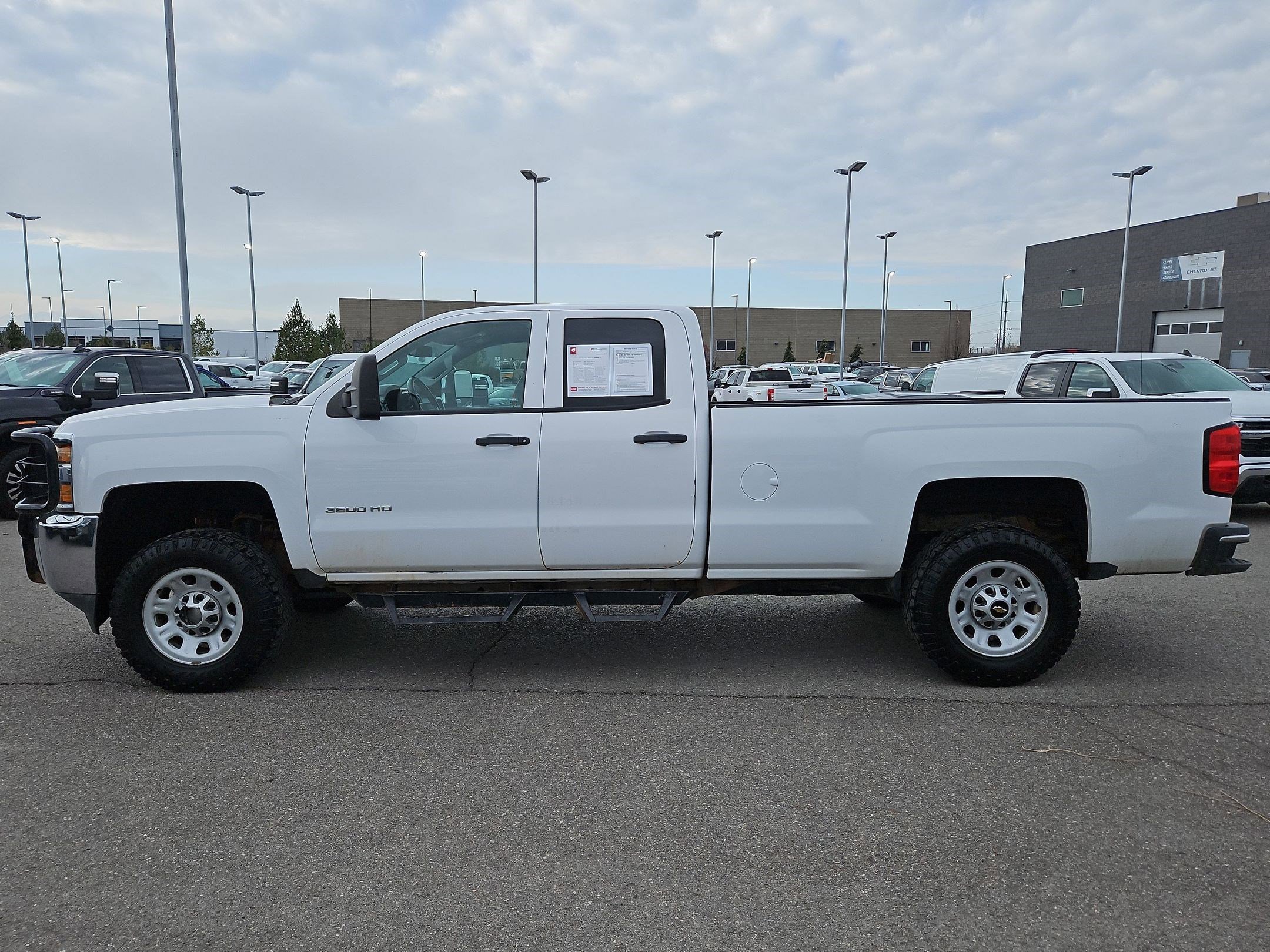 Used 2015 Chevrolet Silverado 3500 LT AWD/4WD image 7