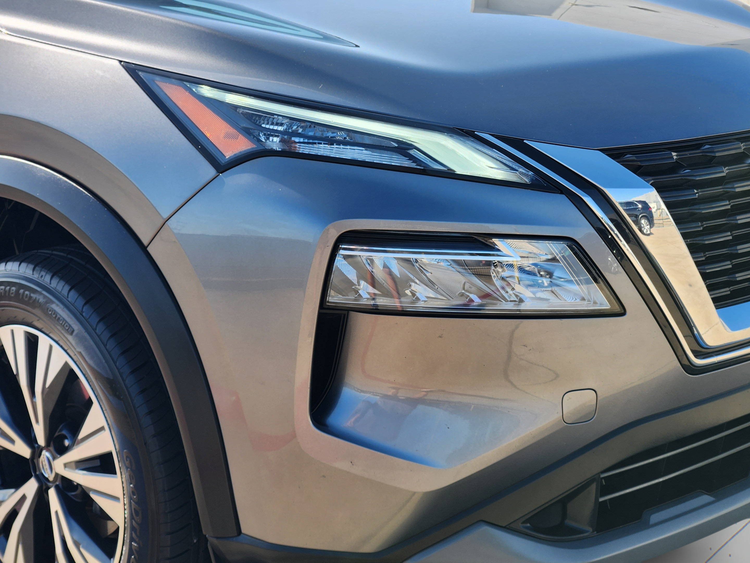 Used 2021 Nissan Rogue SV AWD/4WD image 29