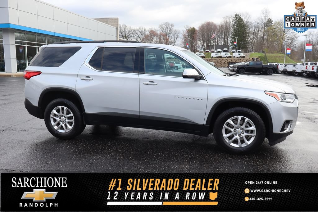 Used 2021 Chevrolet Traverse LT AWD/4WD image 1