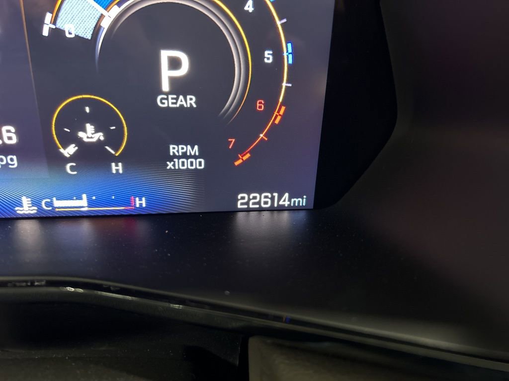 Used 2024 Chevrolet Colorado ZR2 w/ ZR2 Convenience Package III image 17