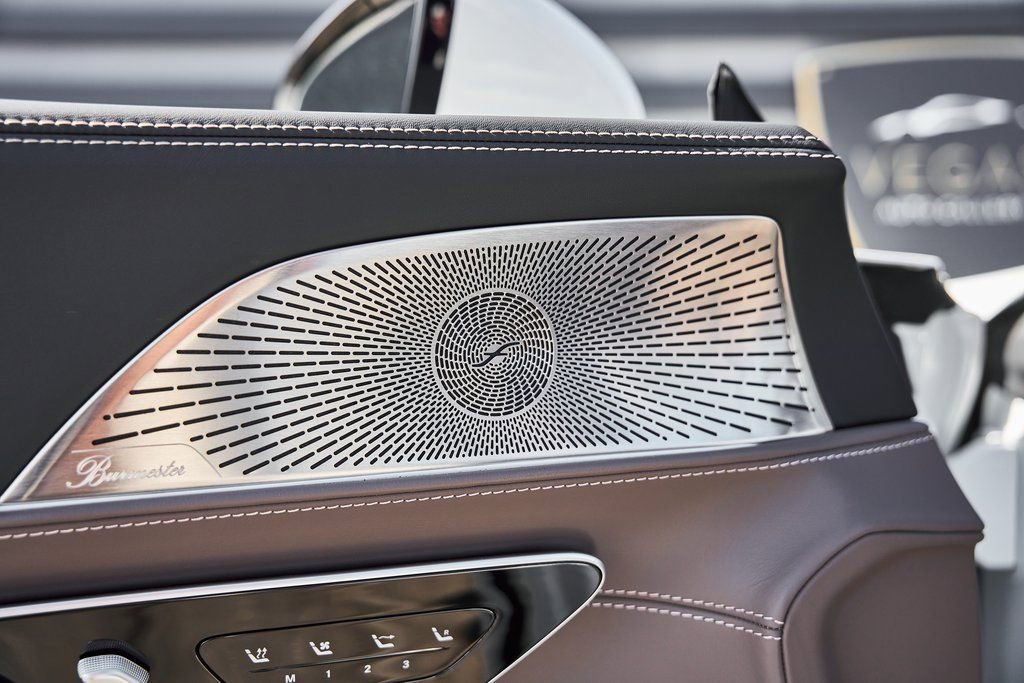 Used 2023 Mercedes-Benz SL 63 AMG 4MATIC image 35
