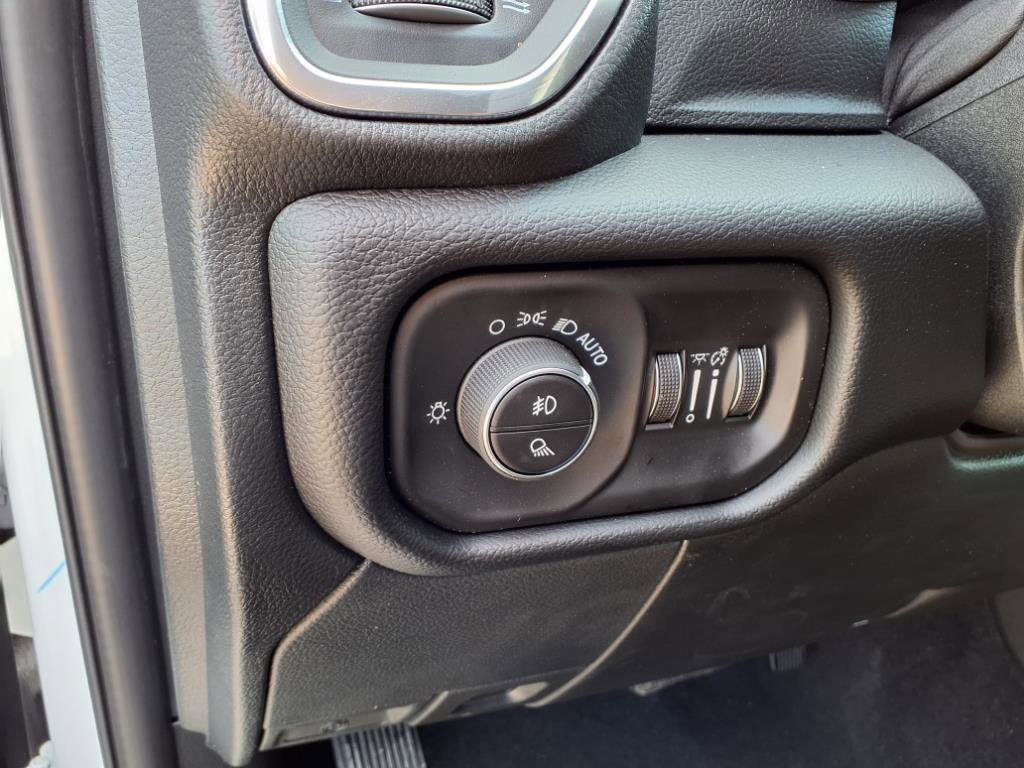 New 2026 RAM 3500 Laramie w/ Max Tow Package image 15