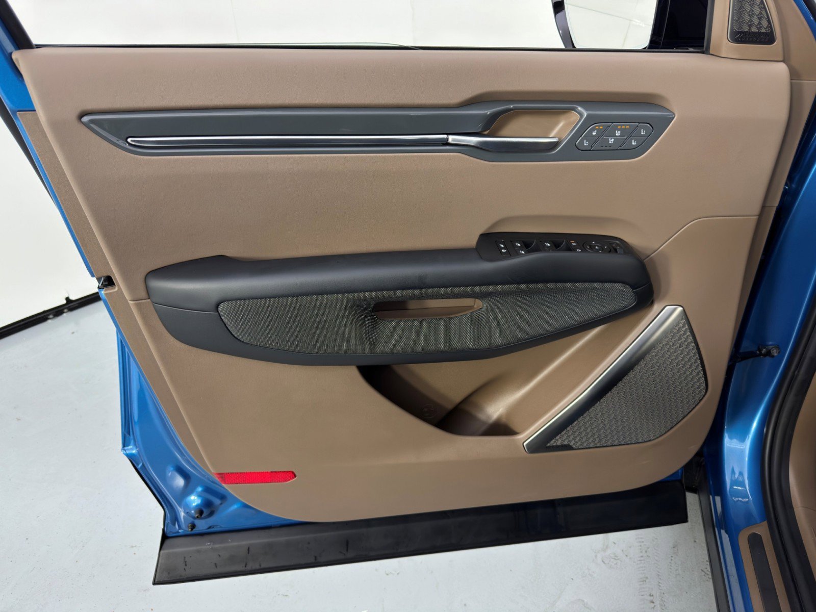 Used 2024 Kia EV9 GT-Line image 45