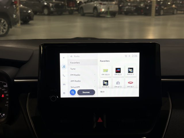 Used 2025 Toyota Corolla LE FWD image 31
