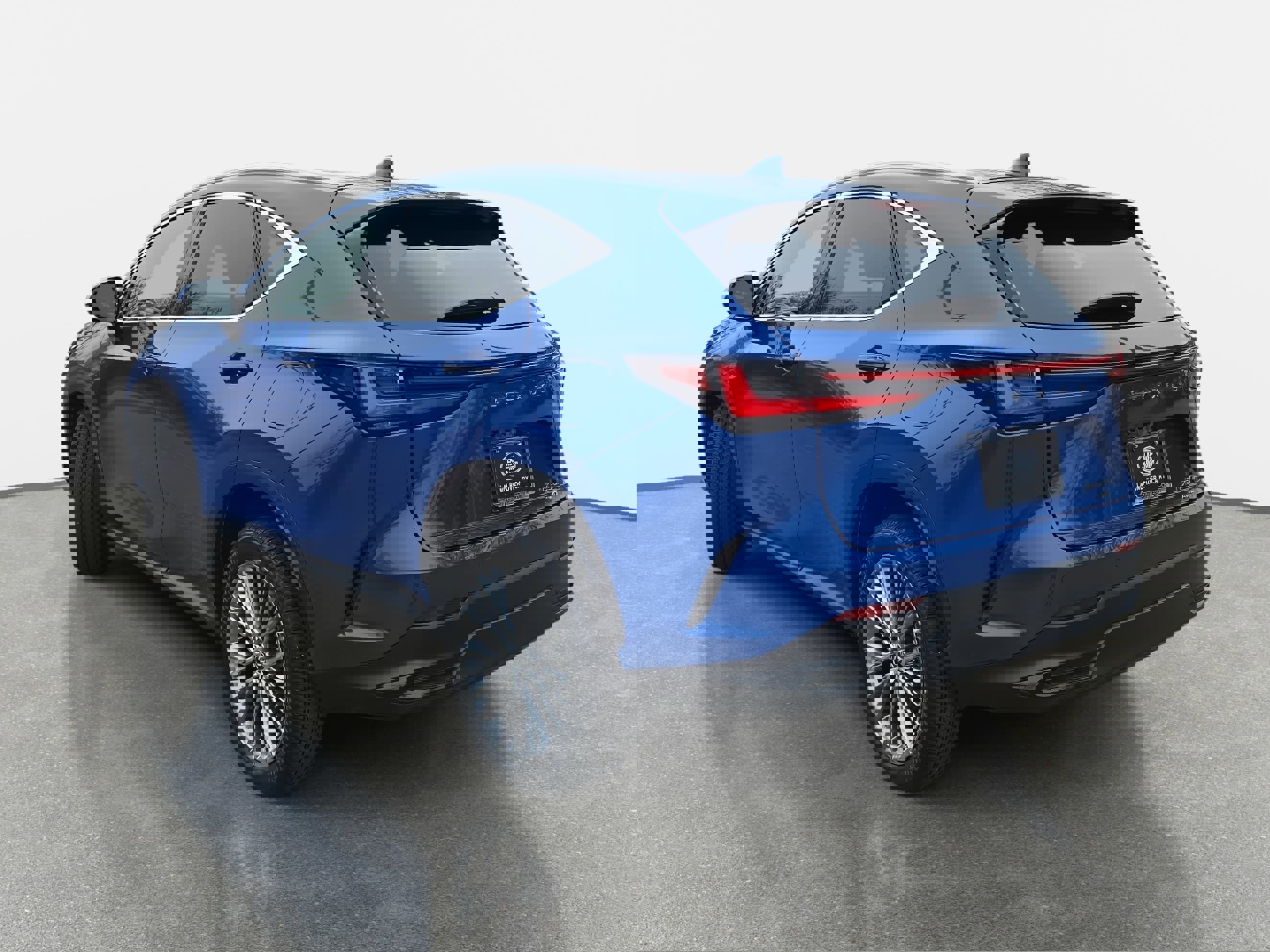 Used 2023 Lexus NX 350h AWD w/ Towing Package (2000 Lbs) image 7