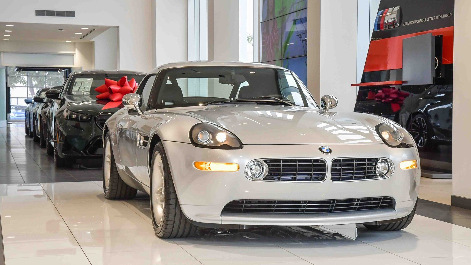 Used 2002 BMW Z8 image 62