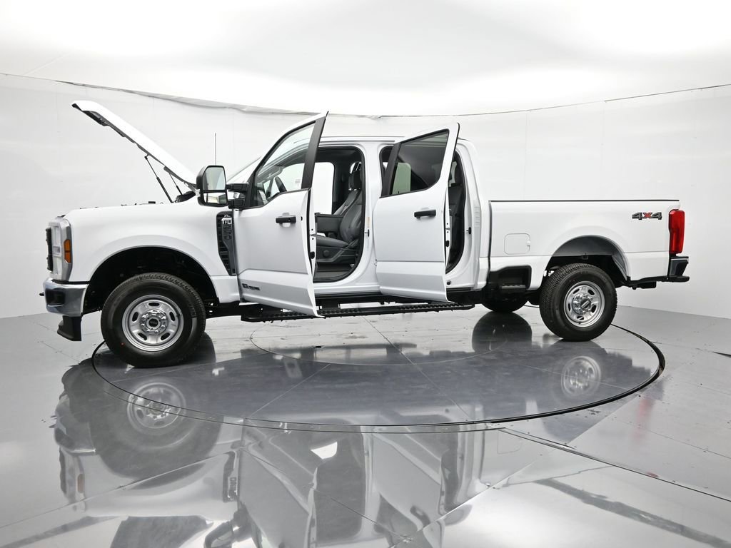 New 2026 Ford F250 XL w/ XL Chrome Package AWD/4WD image 42