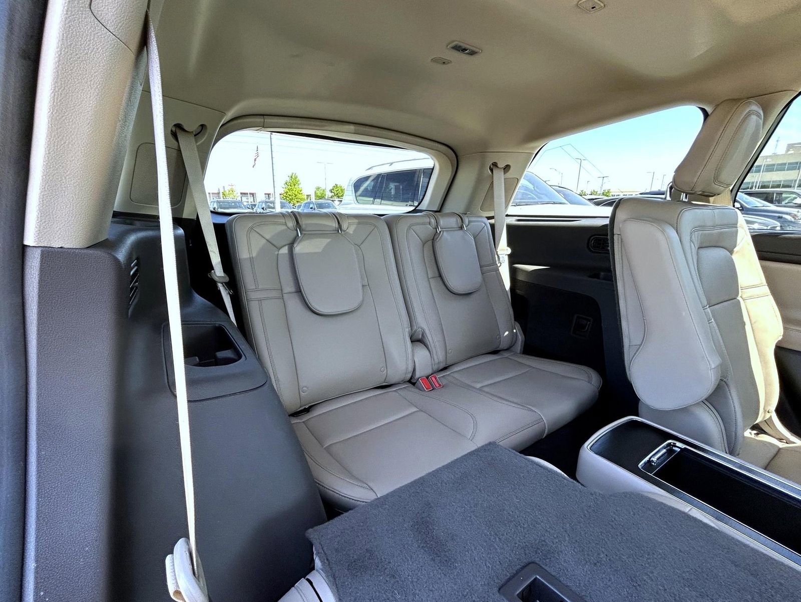 Used 2020 Lincoln Aviator Reserve w/ Equipment Group 202A AWD/4WD image 18