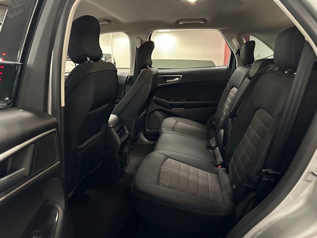 Used 2017 Ford Edge SEL FWD image 26