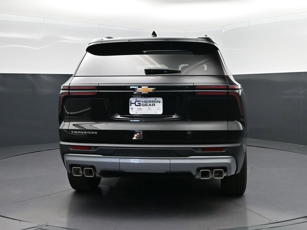 New 2026 Chevrolet Traverse LT w/ Sun and Wheel Package FWD image 6