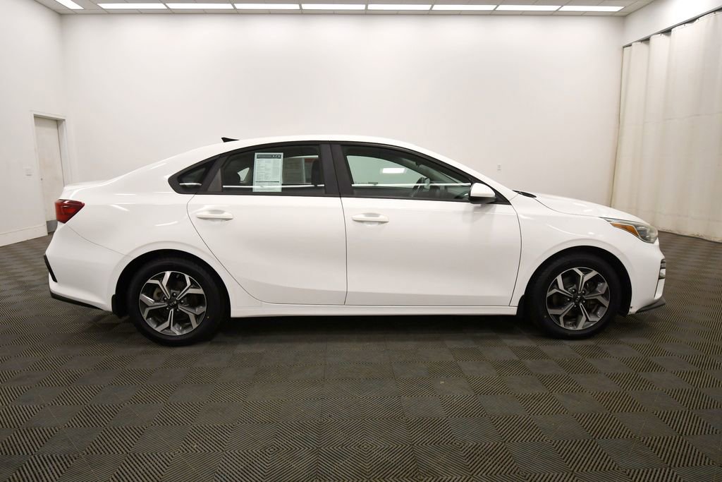 Certified 2019 Kia Forte LXS image 9