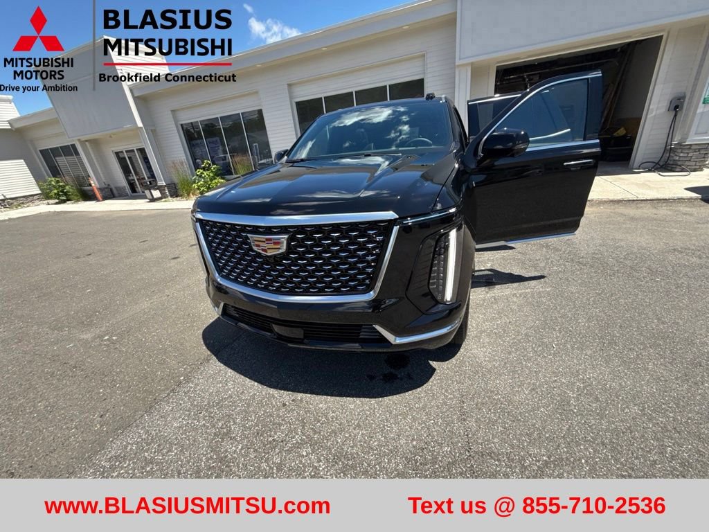 Used 2026 Cadillac Escalade Luxury AWD/4WD image 75