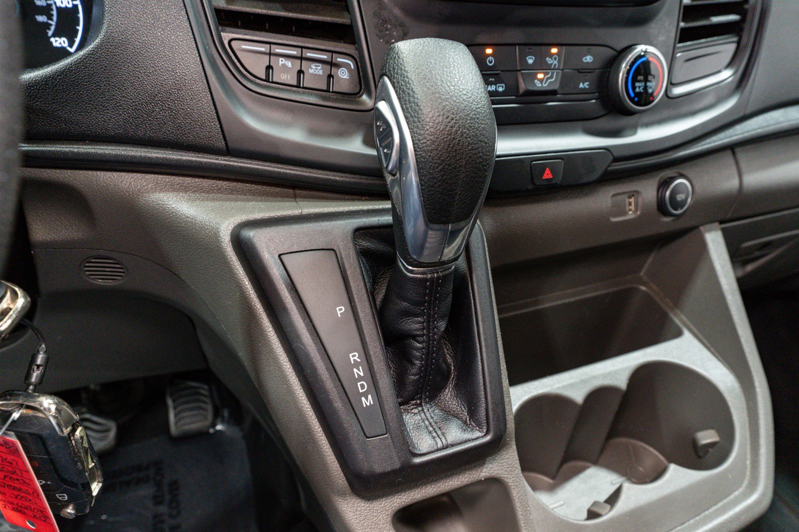 Used 2021 Ford Transit 350 XLT image 24