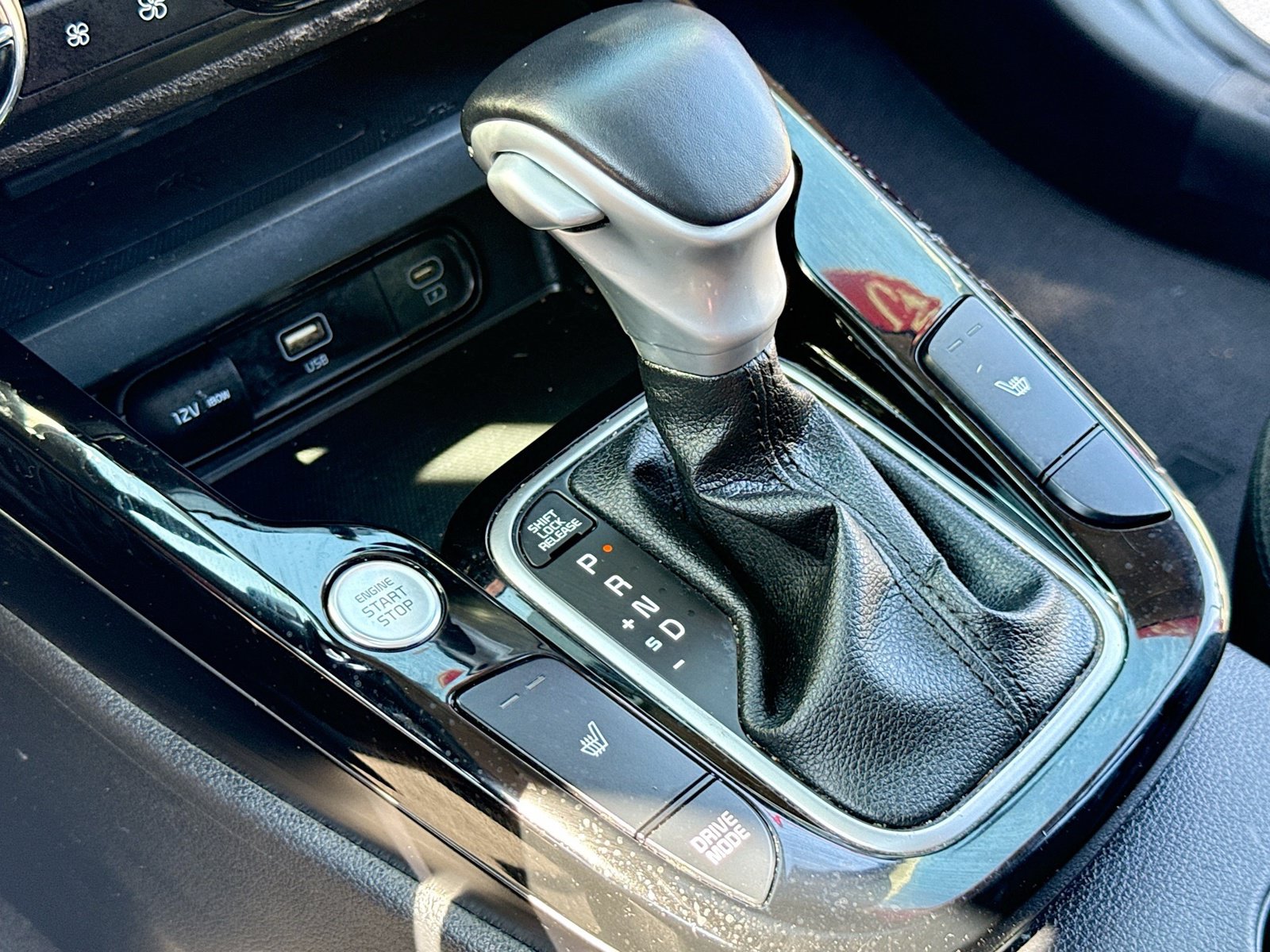 Used 2023 Kia Soul EX FWD image 11