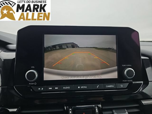 Used 2025 Nissan Pathfinder SV FWD image 14
