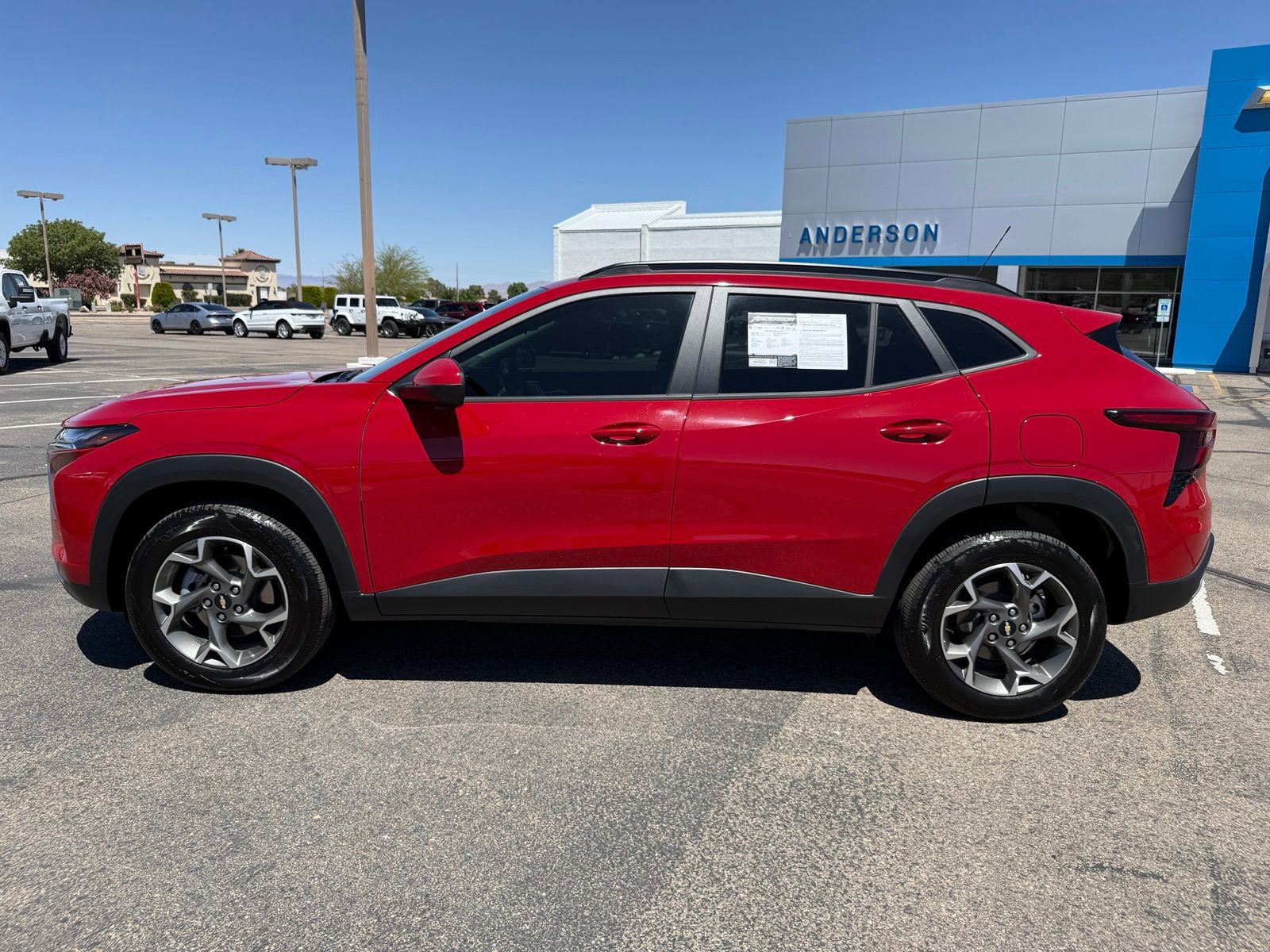 Used 2026 Chevrolet Trax LT w/ LT Convenience Package FWD image 10