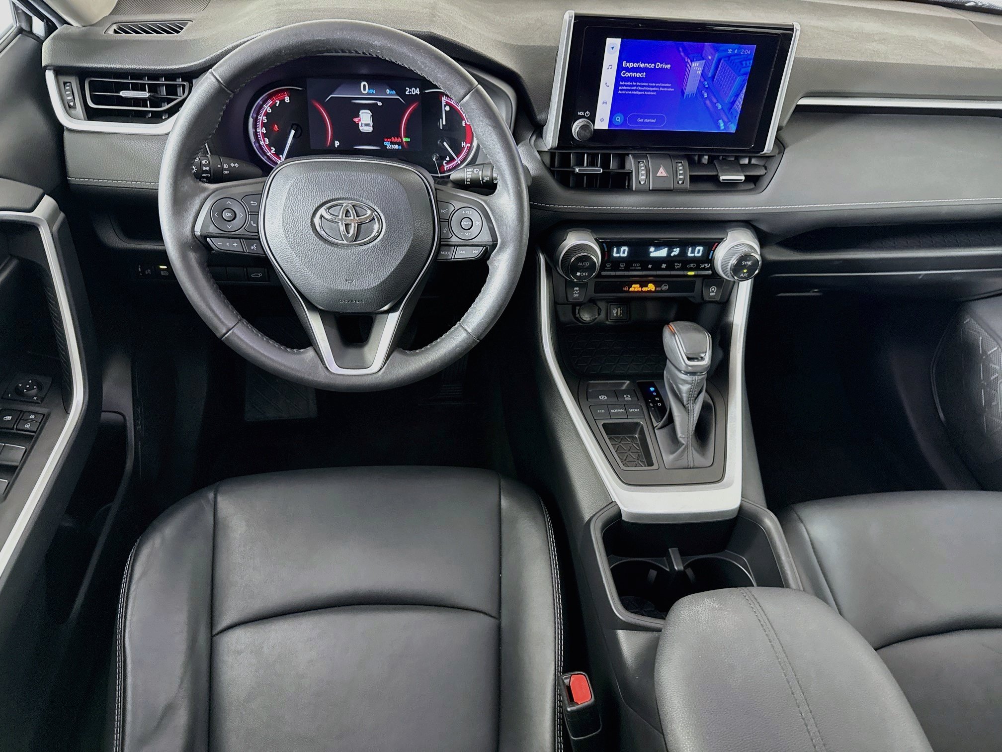 Used 2023 Toyota RAV4 XLE Premium FWD image 26