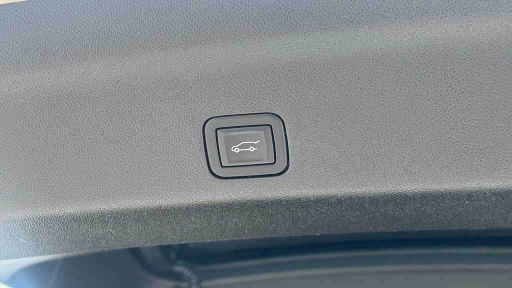 Used 2023 Chevrolet Tahoe High Country w/ Max Trailering Package AWD/4WD image 10