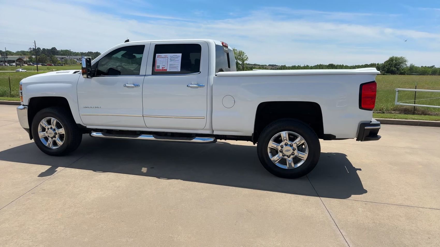Used 2019 Chevrolet Silverado 2500 LTZ w/ Duramax Plus Package AWD/4WD image 5