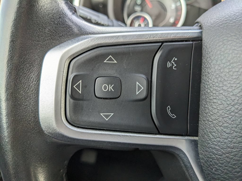 Used 2024 RAM 2500 Big Horn AWD/4WD image 25