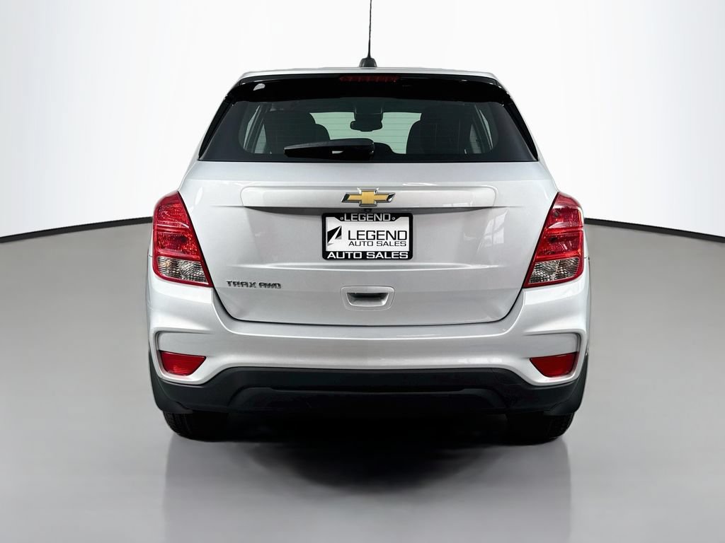 Used 2019 Chevrolet Trax LS w/ LPO, Protection Package AWD/4WD image 7
