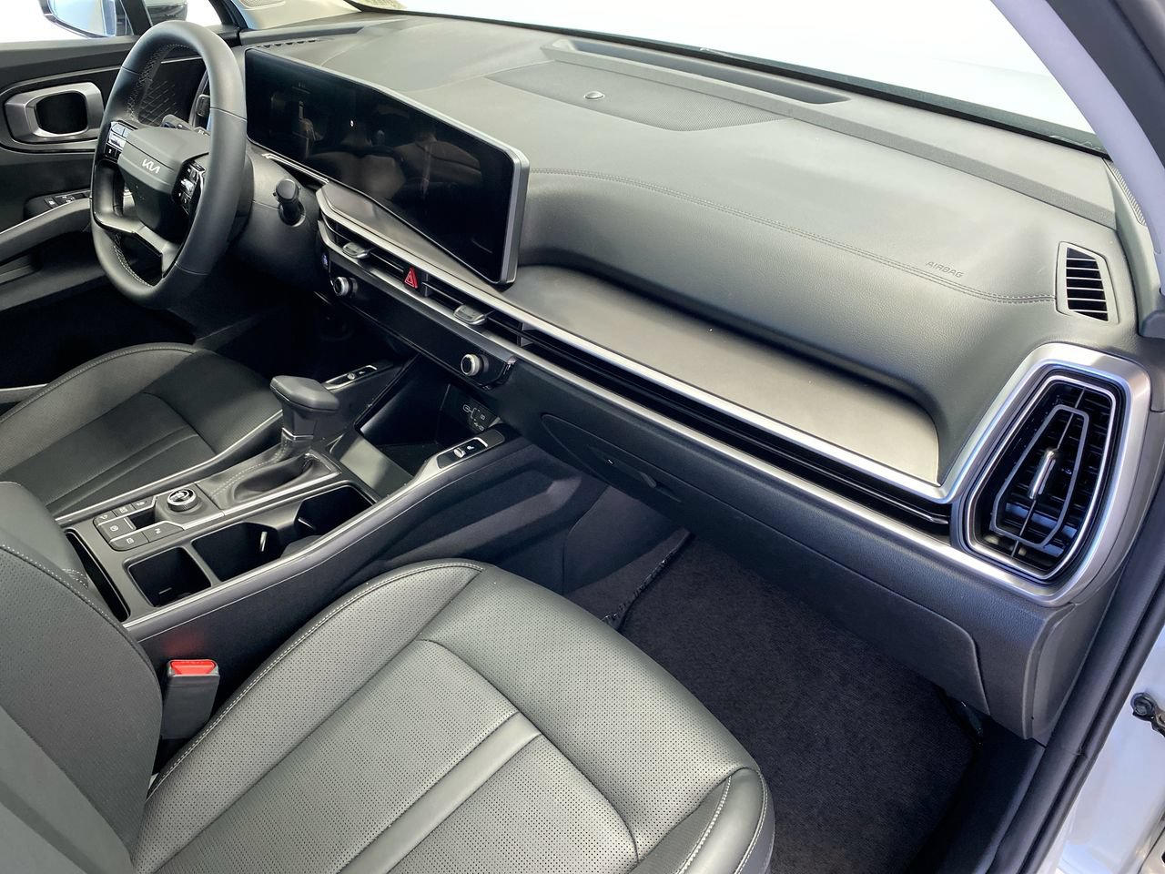 New 2026 Kia Sorento S FWD image 30