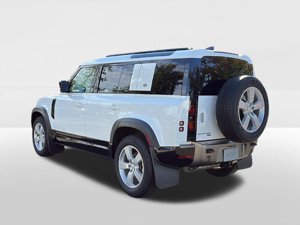 Used 2023 Land Rover Defender 110 X-Dynamic SE AWD/4WD image 7