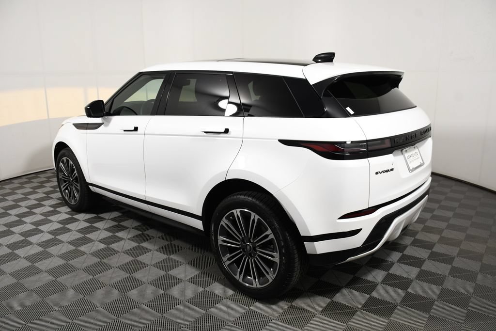 Certified 2026 Land Rover Range Rover Evoque Dynamic SE AWD/4WD image 3