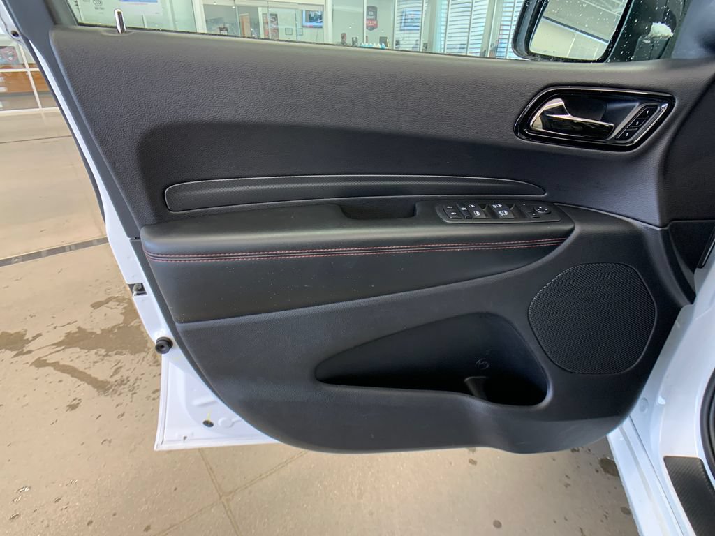 Used 2025 Dodge Durango GT AWD/4WD image 11
