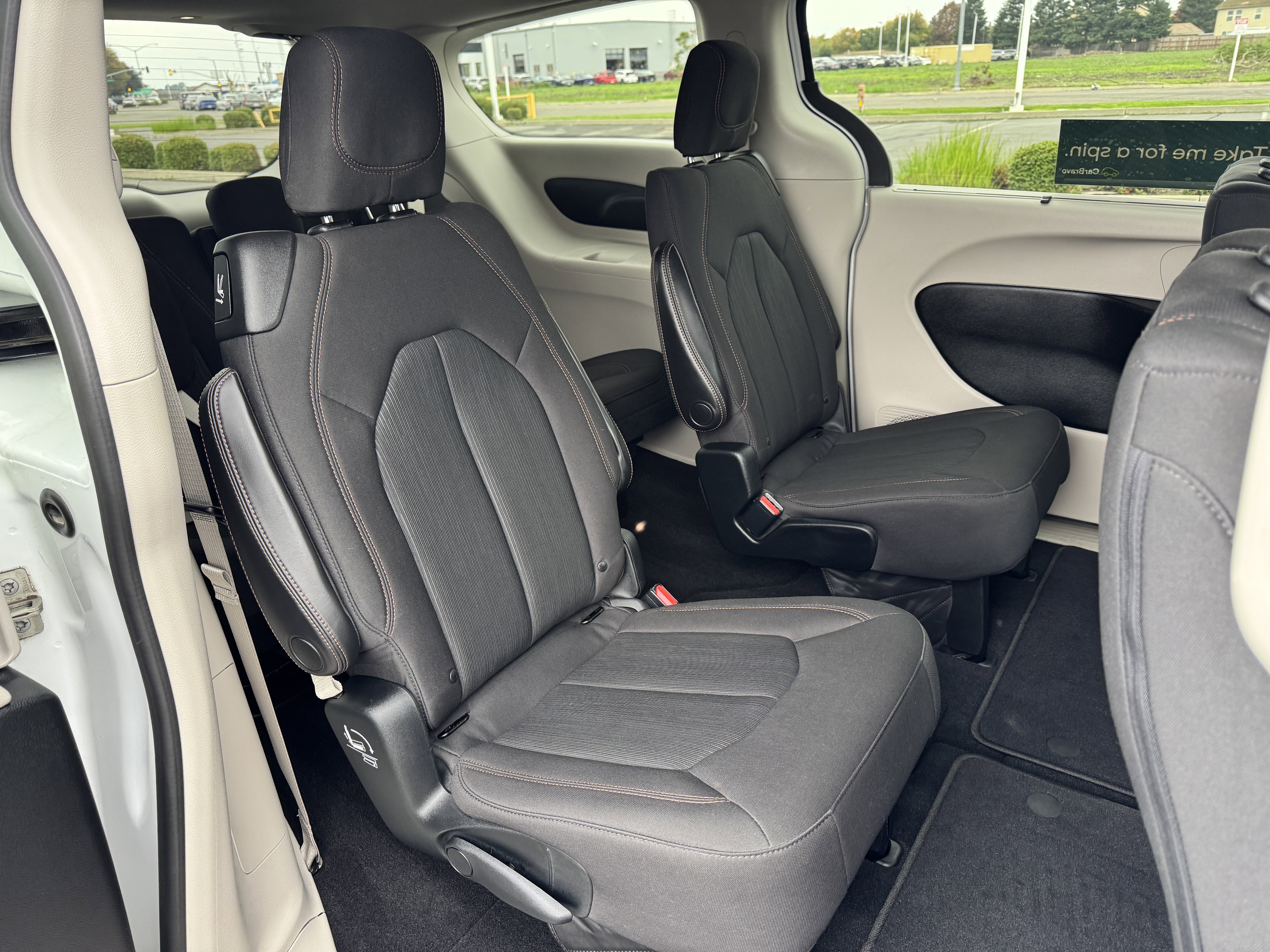 Used 2018 Chrysler Pacifica Touring Plus image 20