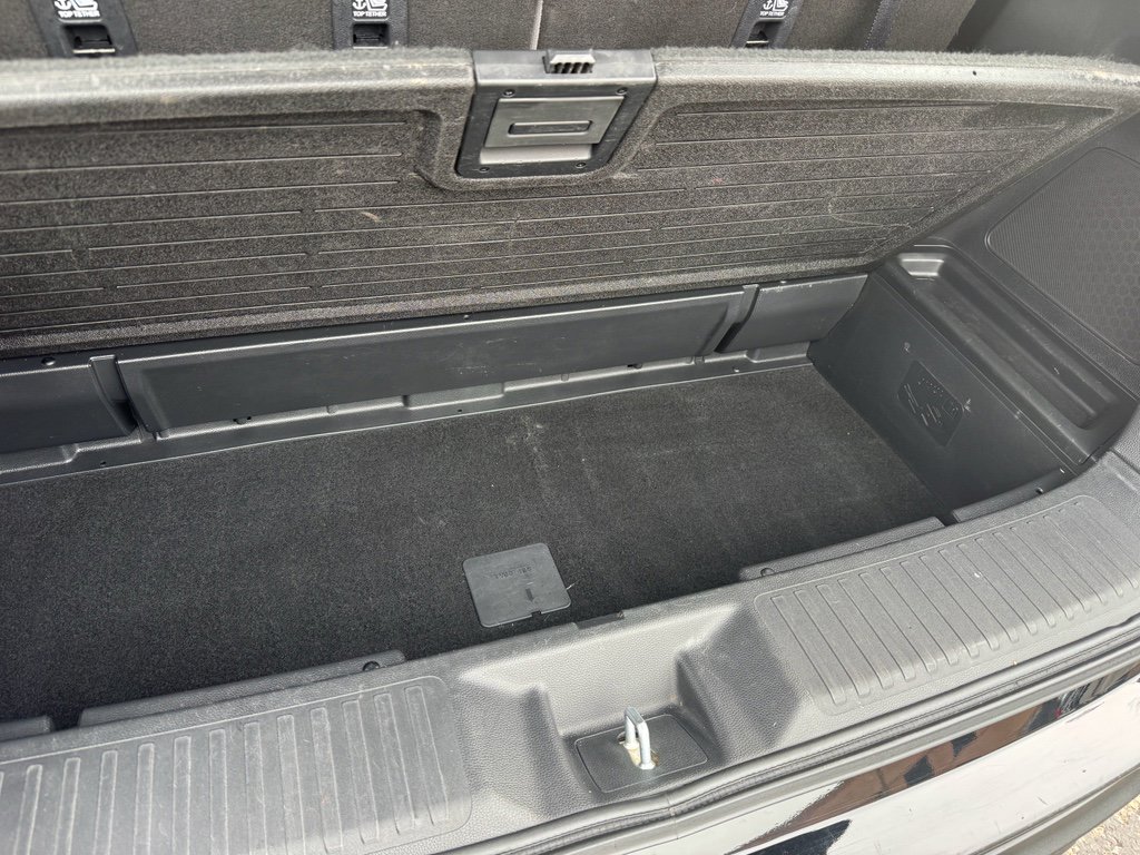 Used 2024 Honda Pilot LX image 12