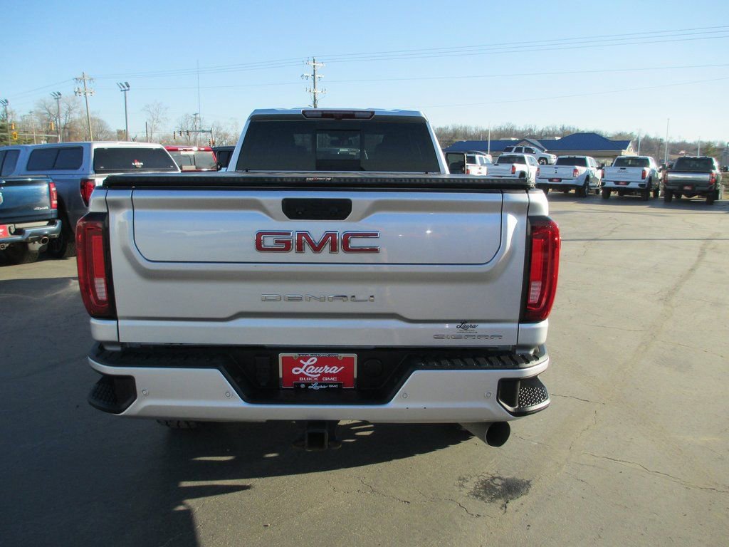Used 2022 GMC Sierra 3500 Denali image 7