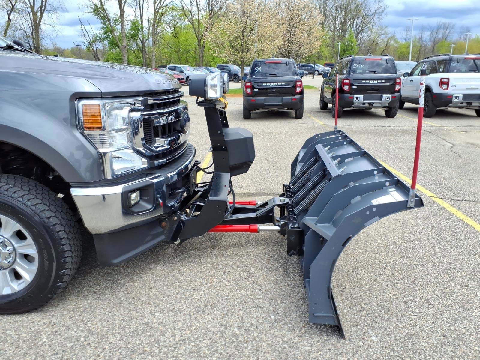Used 2021 Ford F250 XLT w/ XLT Value Package AWD/4WD image 11