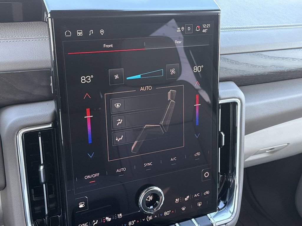 New 2026 GMC Yukon XL Denali w/ Sun & Power Step Package image 22