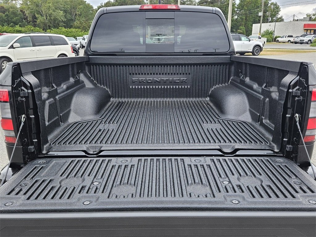 New 2026 Nissan Frontier SV image 10