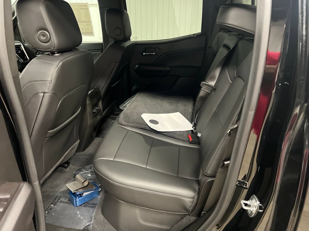 New 2026 GMC Canyon Elevation AWD/4WD image 14