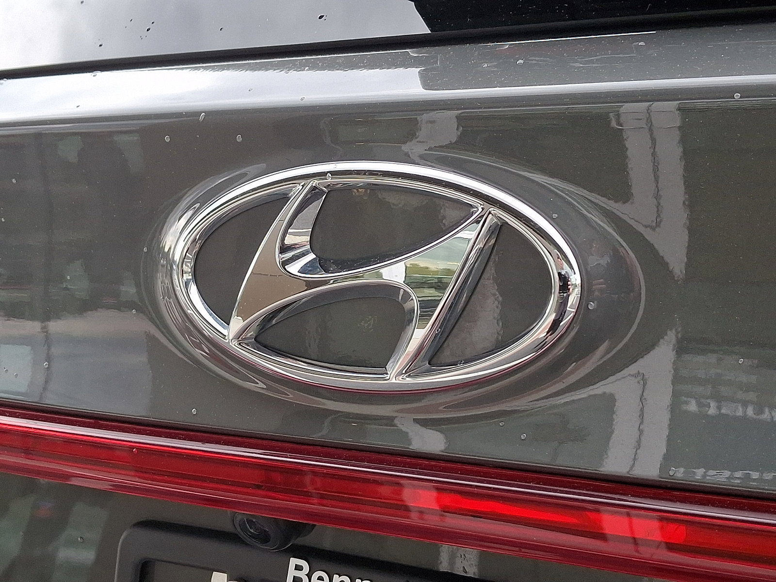 Used 2023 Hyundai Santa Fe SEL Premium w/ Cargo Package AWD/4WD image 32