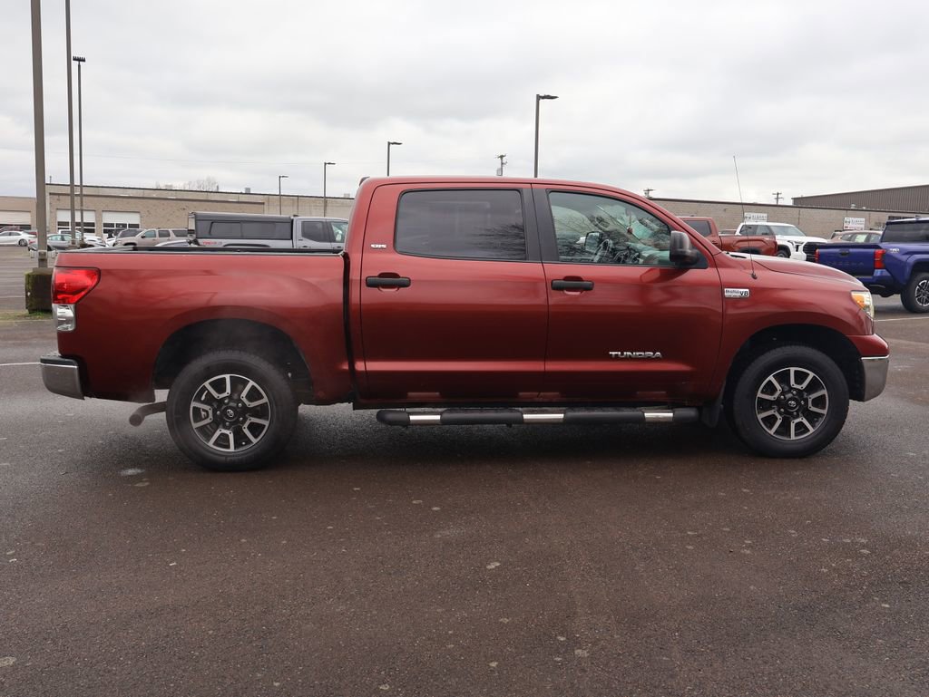 Used 2008 Toyota Tundra 4x4 CrewMax image 9