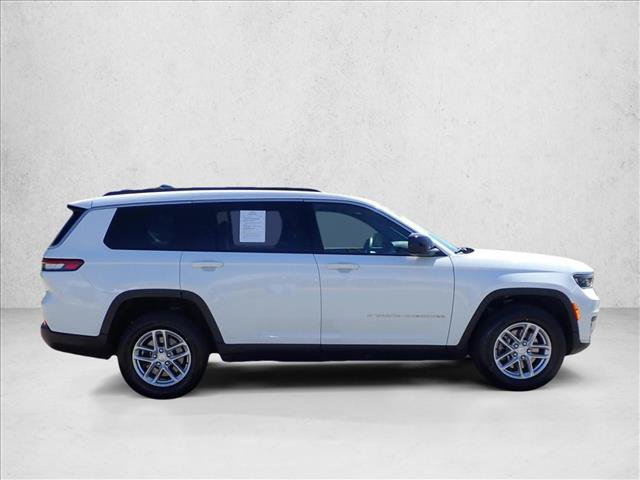 Used 2024 Jeep Grand Cherokee L Laredo AWD/4WD image 5
