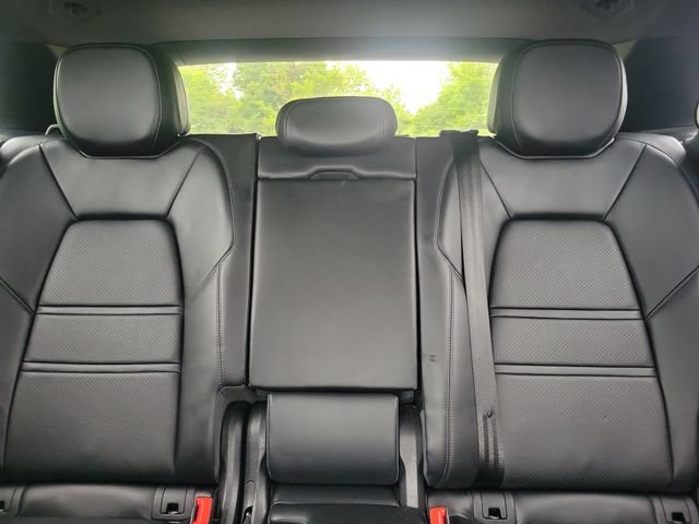 Used 2021 Porsche Cayenne AWD/4WD image 21