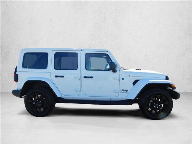 Used 2025 Jeep Wrangler Sahara 4xe AWD/4WD image 7