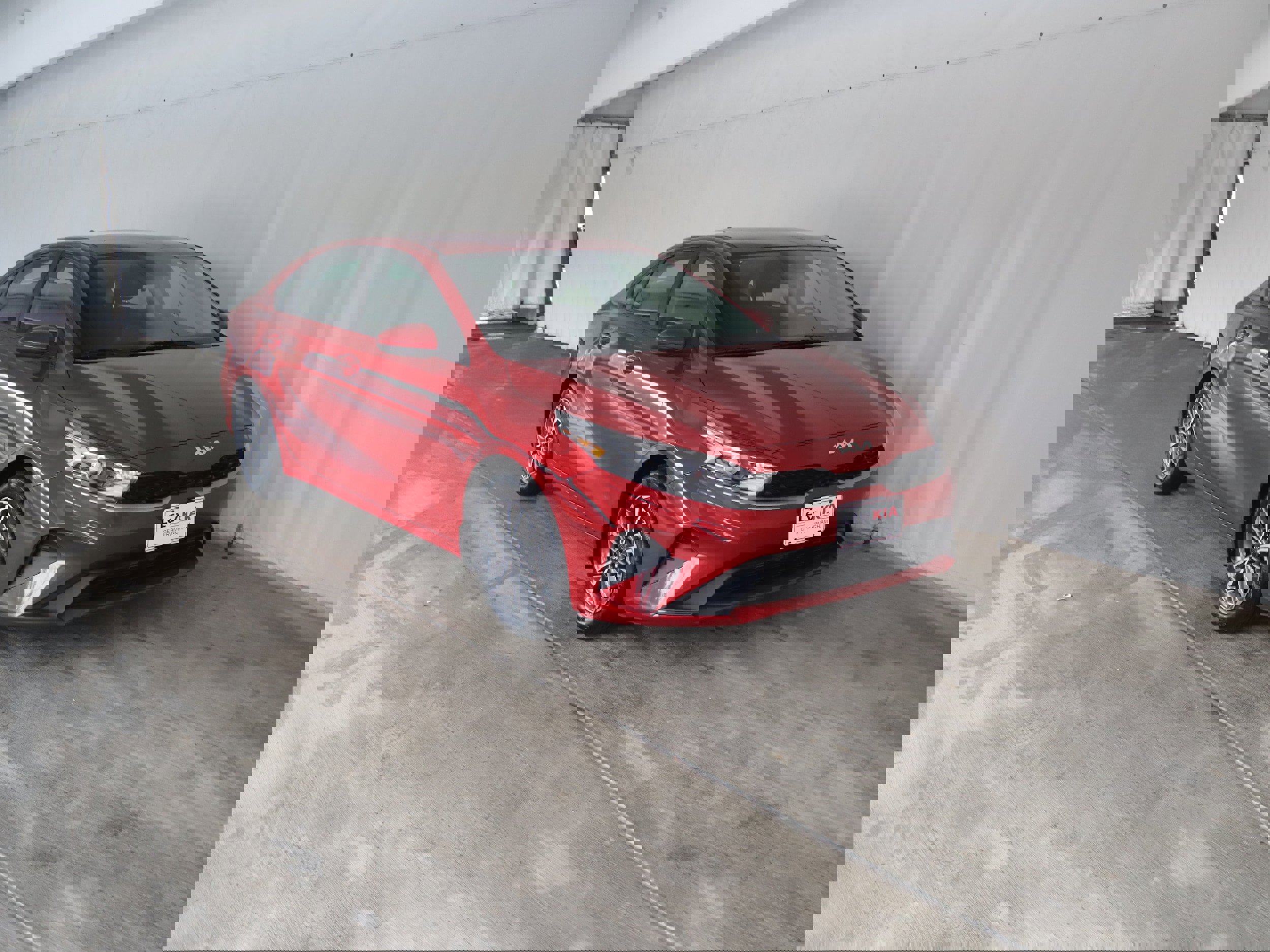 Used 2023 Kia Forte LXS image 1