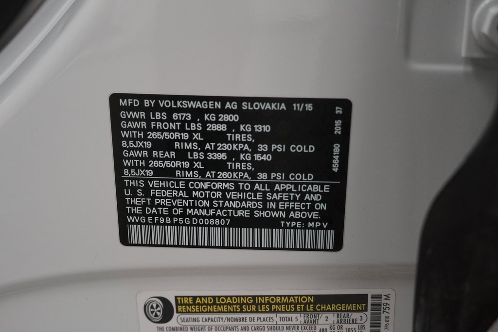 Used 2016 Volkswagen Touareg VR6 image 55