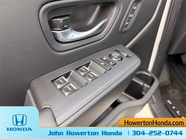 New 2025 Honda Pilot EX-L image 9