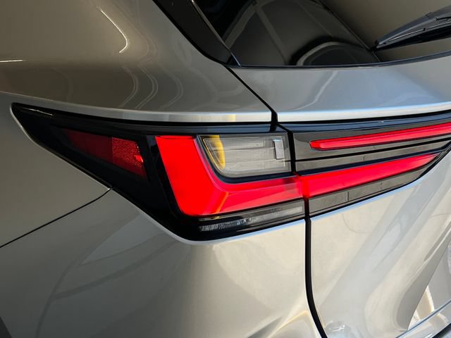 Used 2025 Lexus NX 350 AWD w/ Accessory Package (2T) image 17