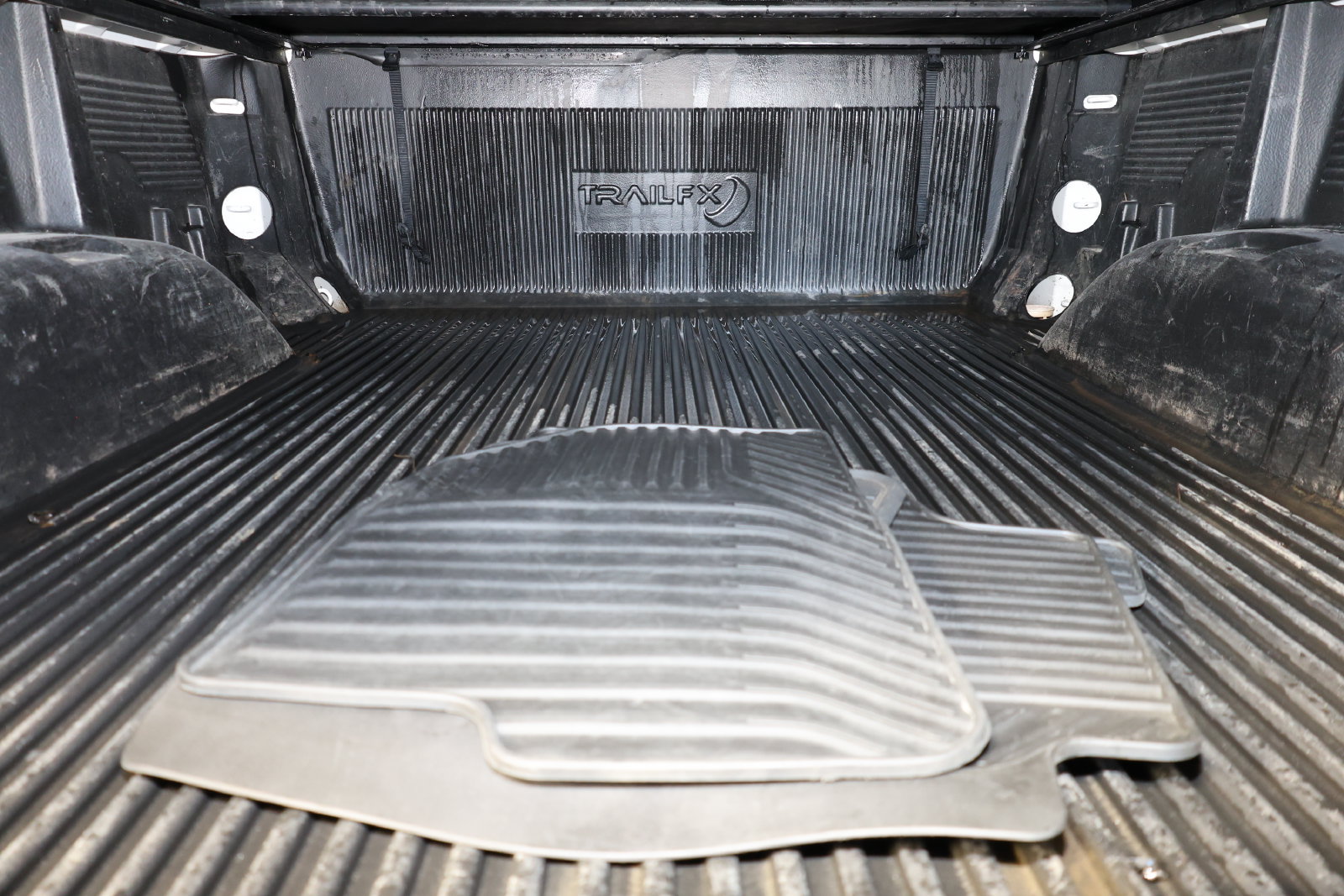 Used 2023 GMC Sierra 1500 Elevation AWD/4WD image 17